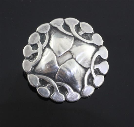 An early 20th century Georg Jensen 826S circular brooch, no.26, 1904-1908 mark, 42mm.